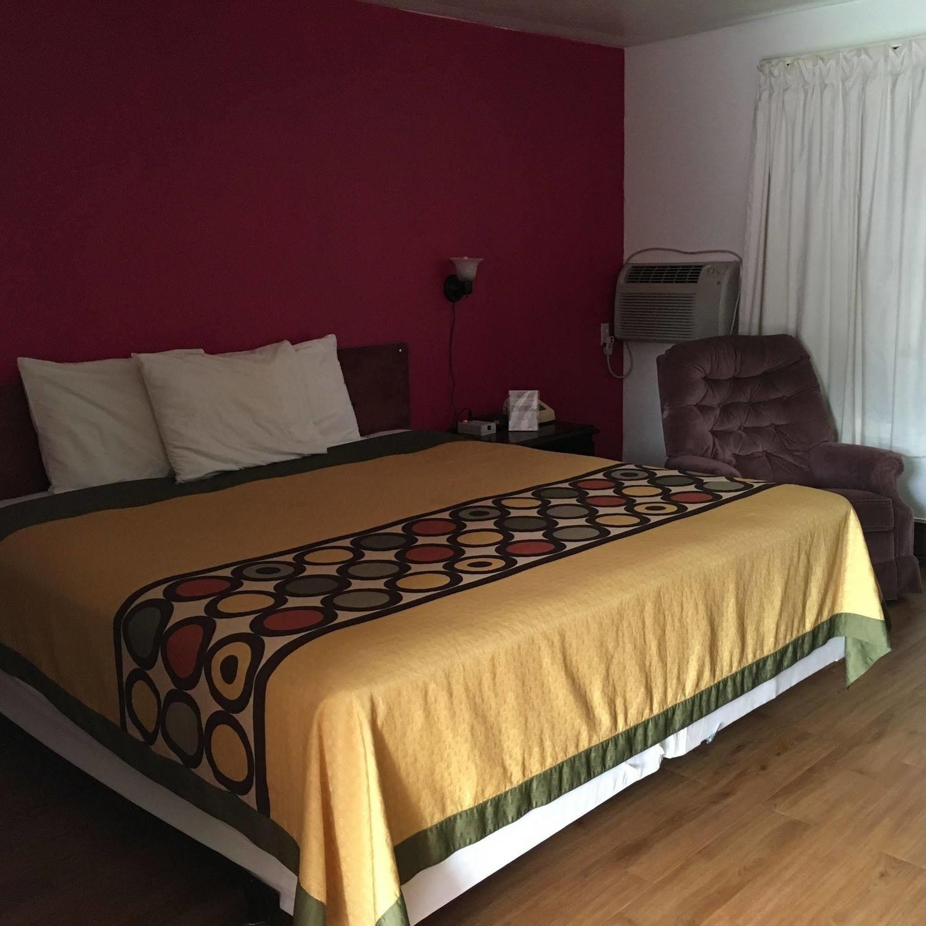 Tarragon Motel Marinette